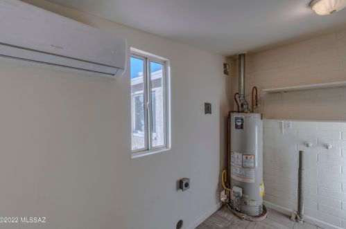 5852 30 St, Tucson AZ 85713-3606 exterior