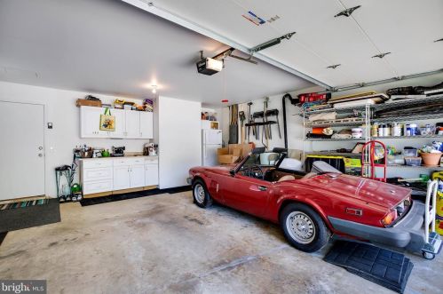 3720 Finsbury Park Dr, Silver Spring MD 20906-1412 exterior