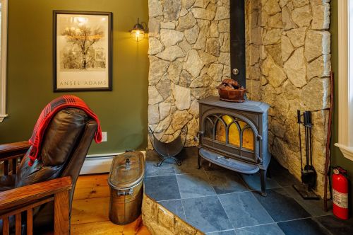 15 Bernard Rd, Barrington NH 03884-6875 exterior