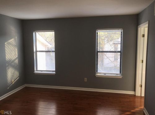 2213 Huntingdon Chase, Atlanta GA  30350-4979 exterior