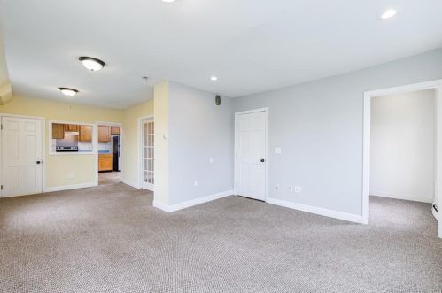 20 Mechanic St, Killingly CT 06239-1919 exterior