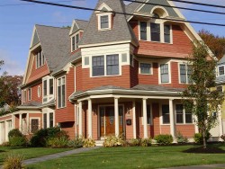 99 Lincoln St, Newton, MA 02461-1541