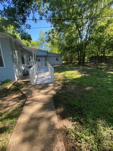 7007 Circle S Rd, Austin TX  78745-5719 exterior