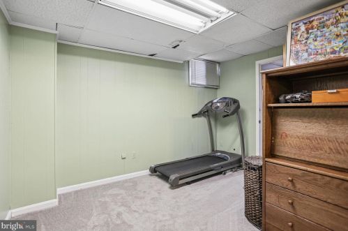 8216 Roanoke Ave, Silver Spring MD 20912-6207 exterior