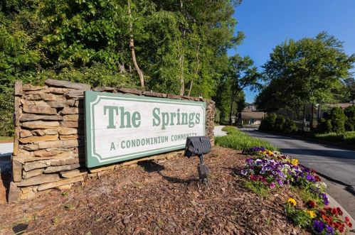 1304 Branch Dr, Tucker, GA 30084-1276