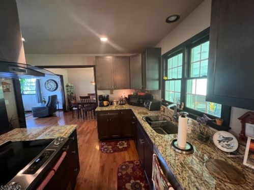 533 Rockport Rd, Hackettstown NJ 07840-5224 exterior