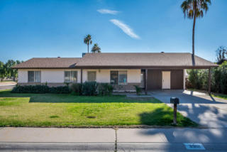 3901 Paradise Dr, Phoenix AZ  85028-1429 exterior