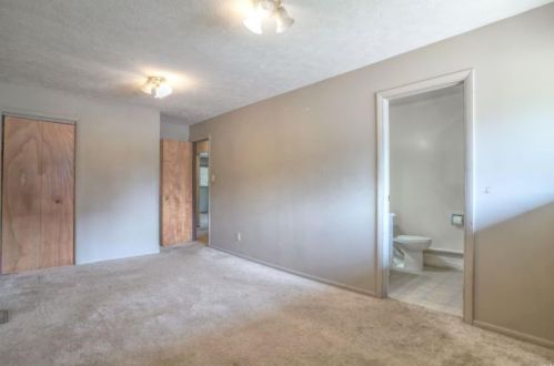 1028 Ironwood, Mishawaka IN 46544-4406 exterior