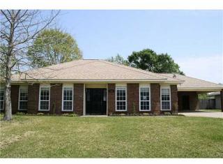 452 Cove Dr, Biloxi, MS 39531-2002