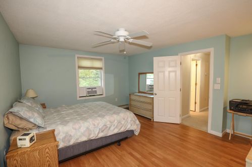 7 Whittaker Cir, Concord NH 03303-1589 exterior