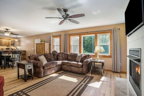 4950 Anderson Rd, Meskegon MI exterior