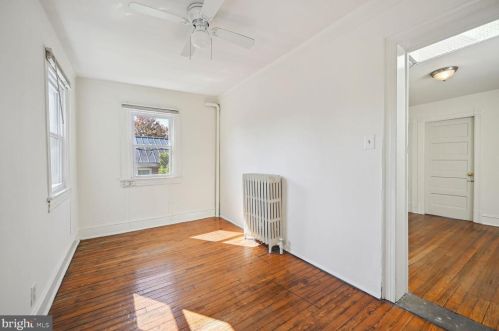 1907 35 Pl, Washington DC 20007-1407 exterior