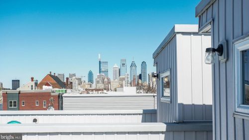 1423 Bouvier St, Philadelphia PA 19132-3815 exterior