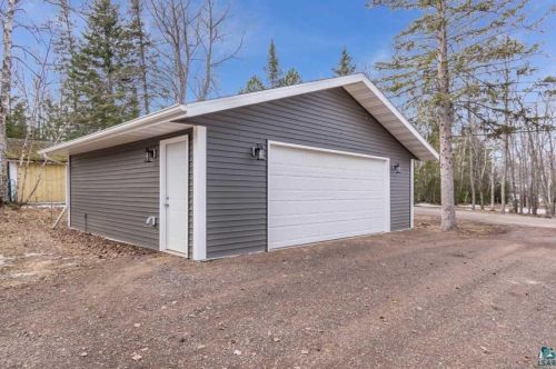 5336 Shady Ln, Duluth MN 55811-9732 exterior