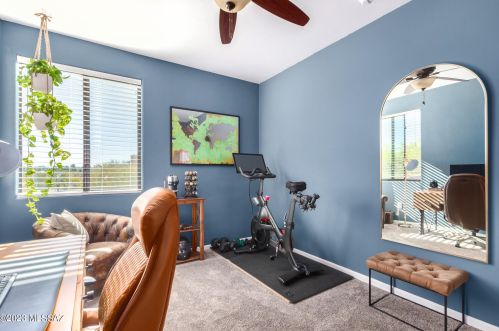 8772 Perry Park Cir, Tucson AZ 85730-1302 exterior