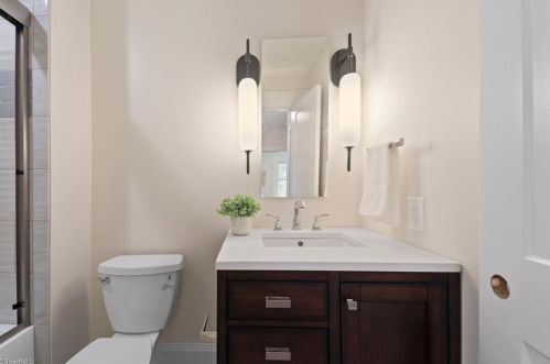 1000 Fairmont St, Greensboro NC  27401-1727 exterior