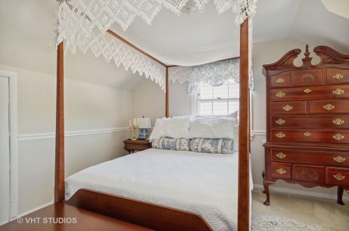 1604 Glenwood Ave, Joliet IL 60435-5835 exterior