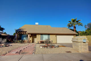 15444 23rd Ave, Phoenix AZ  85023-4301 exterior
