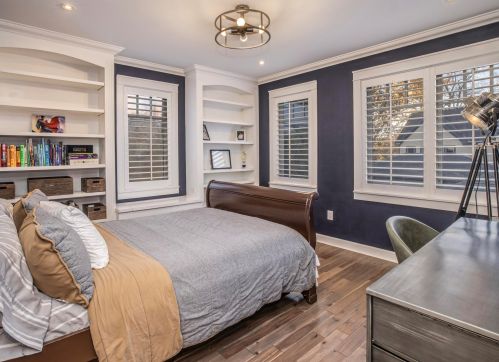 3525 Prospect Ave, Milwaukee WI 53211-2623 exterior