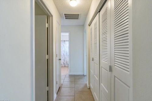 660 111 Ave, Naples FL 34108-1824 exterior