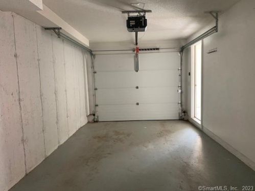 1158 Hartford Tpke, Vernon CT 06066-4513 exterior