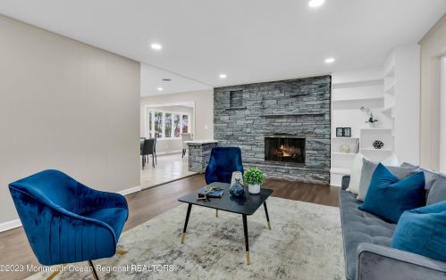 176 Bartley Rd, Jackson Twp NJ  08527-1240 exterior