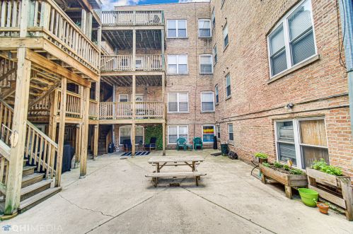 3806 Belle Plaine Ave, Chicago IL  60618-1935 exterior