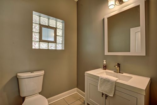 9601 Pr Ave, Chicago IL 60628-1420 exterior