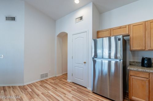 2944 Beck Dr, Tucson AZ  85730-3620 exterior