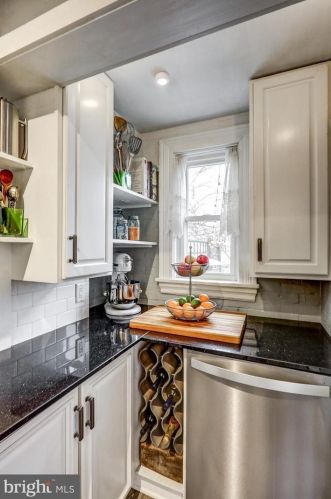 405 King St, Lancaster PA 17602-3004 exterior