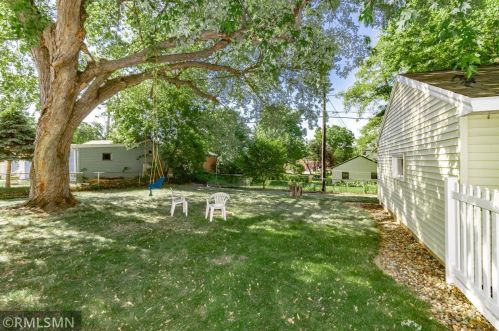 1122 Hubbard Ave, Saint Paul MN  55104-1425 exterior