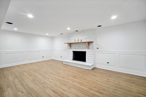 6300 Leroy Ave, Chicago IL  60646-4814 exterior