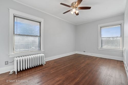 11019 Homewood Ave, Chicago IL 60643-3439 exterior