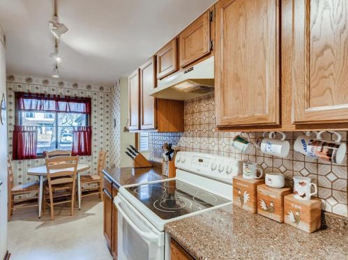 199 Bridlewood Dr, Saint Paul MN 55119-4669 exterior