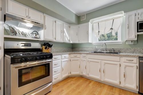 716 Cornelia St, Joliet IL exterior