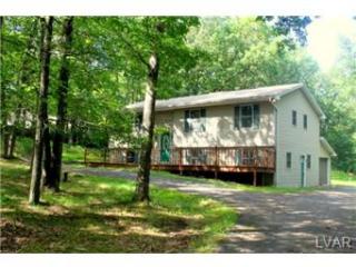 280 Pin Oak Rd, Stroudsburg, PA 18360-8330