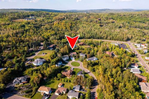 1525 42nd Ave, Duluth MN 55804-2127 exterior