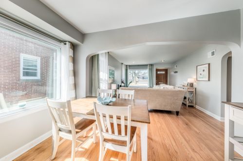 3028 86, Milwaukee WI 53227-4621 exterior