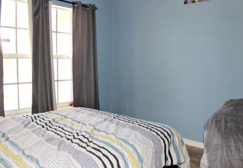 6163 Gatun Dr, Fort Pierce FL 34986-4402 exterior