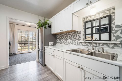 1920 Austin St, Meskegon MI  49442-5904 exterior