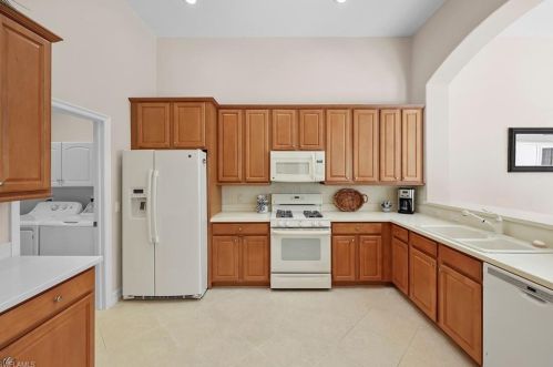 1814 Tarpon Bay Dr, Naples FL 34119-8714 exterior