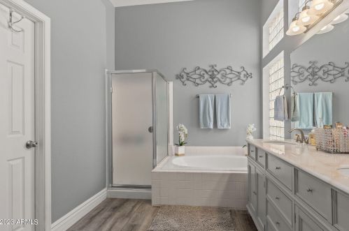 16637 15 St, Phoenix AZ 85014-4017 exterior