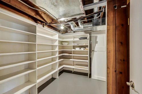 2713 77 Ave, Chicago IL 60707-1406 exterior