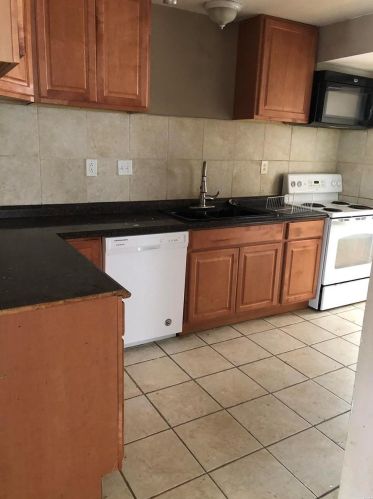 10243 Hobkirk Dr, Saint Louis MO 63137-3749 exterior