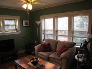 356 Cleveland Ave, Saint Paul MN  55105-1254 exterior