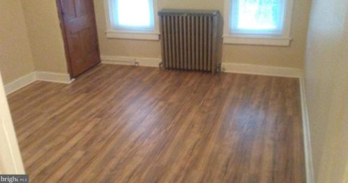 359 New St, Pottstown, PA 19464-5917