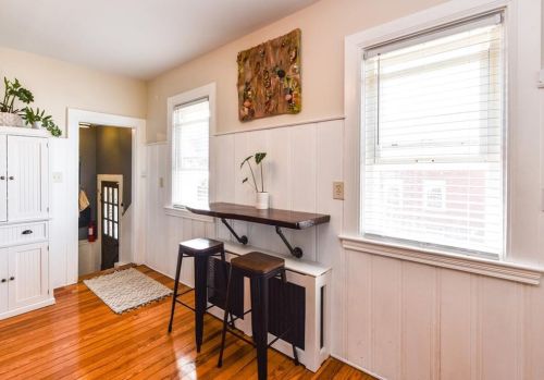 337 Jastram St, Providence RI 02908-4207 exterior