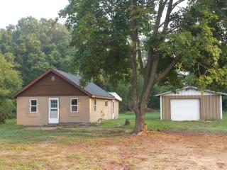 8407 112th St, Grant MI  49327-9743 exterior