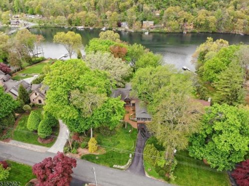 16 Is Trl, Sparta NJ 07871 exterior