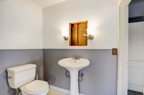 5545 57, Milwaukee WI 53218-3230 exterior